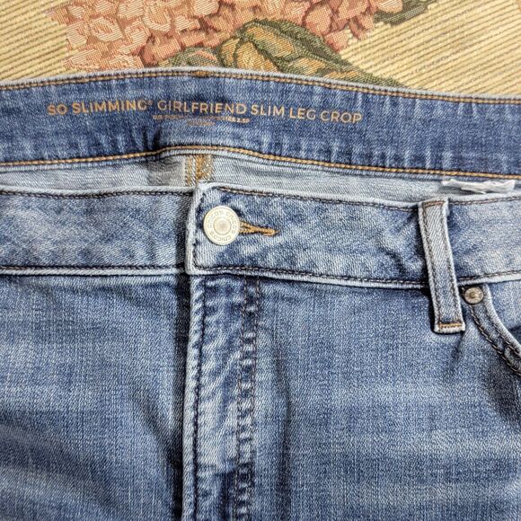 Chicos Jeans 2.5P Womens 14P Blue So Slimming Girlfriend Slim Leg Crop Stretch - Picture 10 of 12